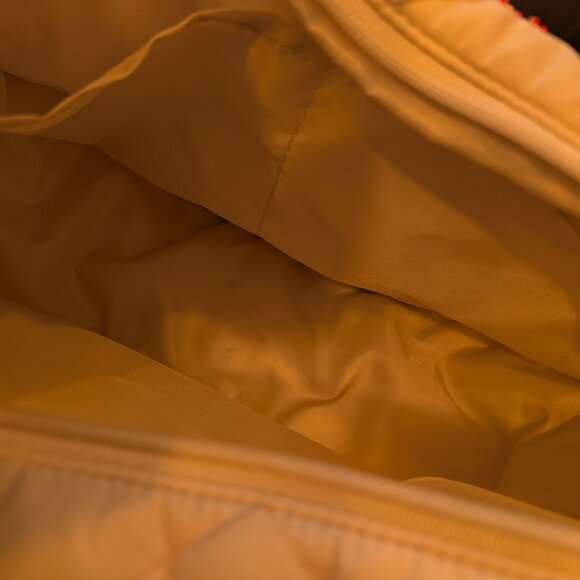 Uniqlo Large Quilted Half Moon Bag - Picture 7 of 10